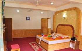 Hotel King'S Land